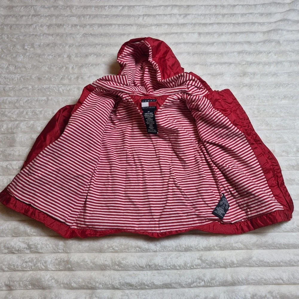Tommy Hilfiger Toddler Red Star Windbreaker Hooded Jacket Striped Lining 3T